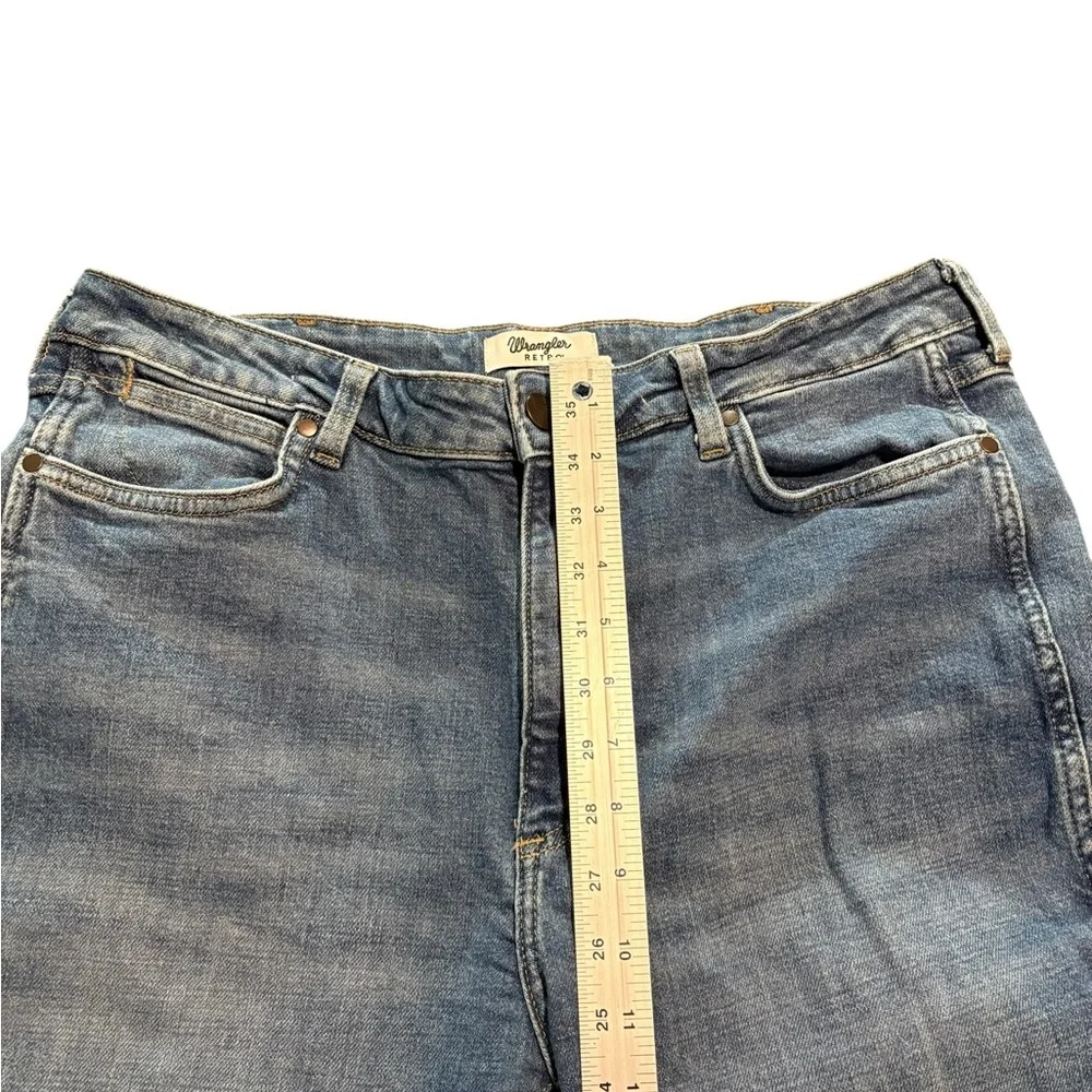 Wrangler Retro Men’s High Rise Boot Cut Denim Jeans 33x32